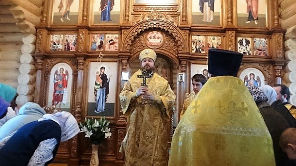 Епископ Григорий совершил чин великого освящения храма в с. Светлое